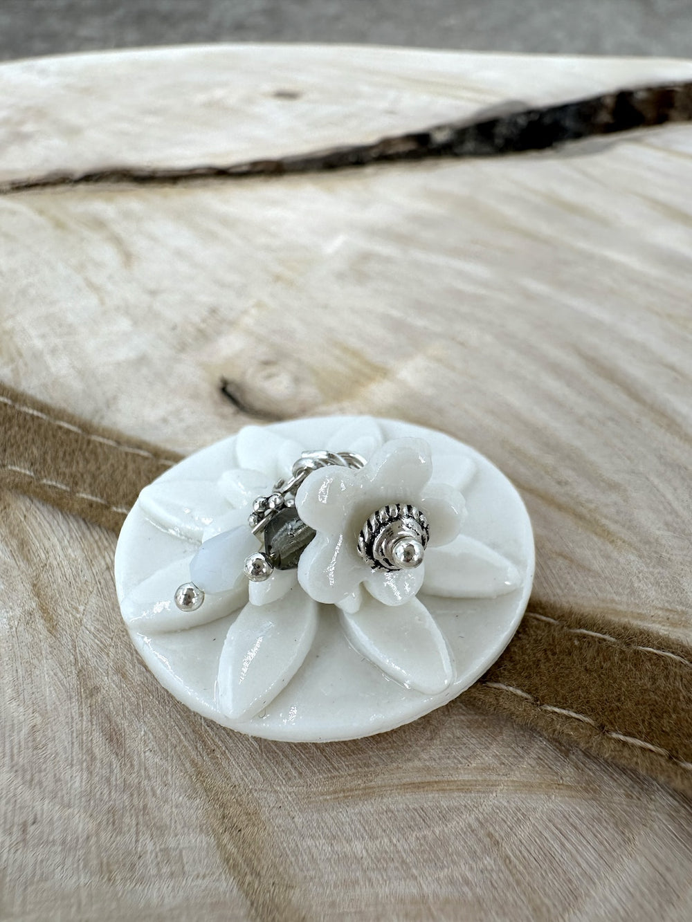 Velvet bracelet with triple porcelain flower N.5