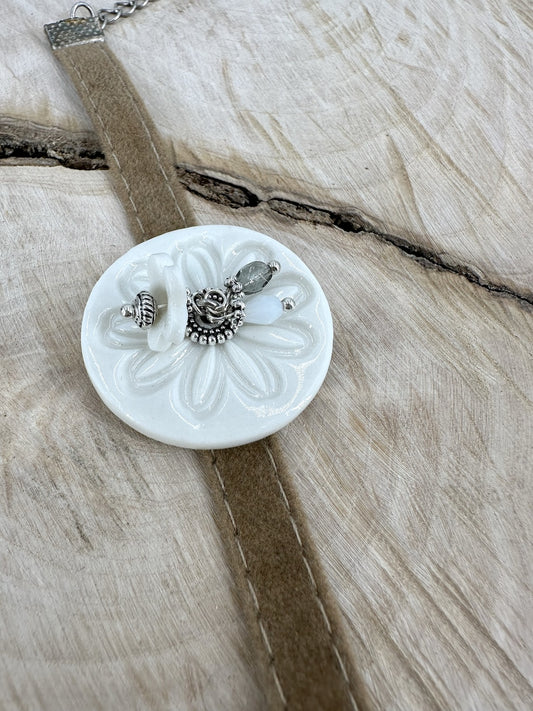 Velvet bracelet with porcelain medallion