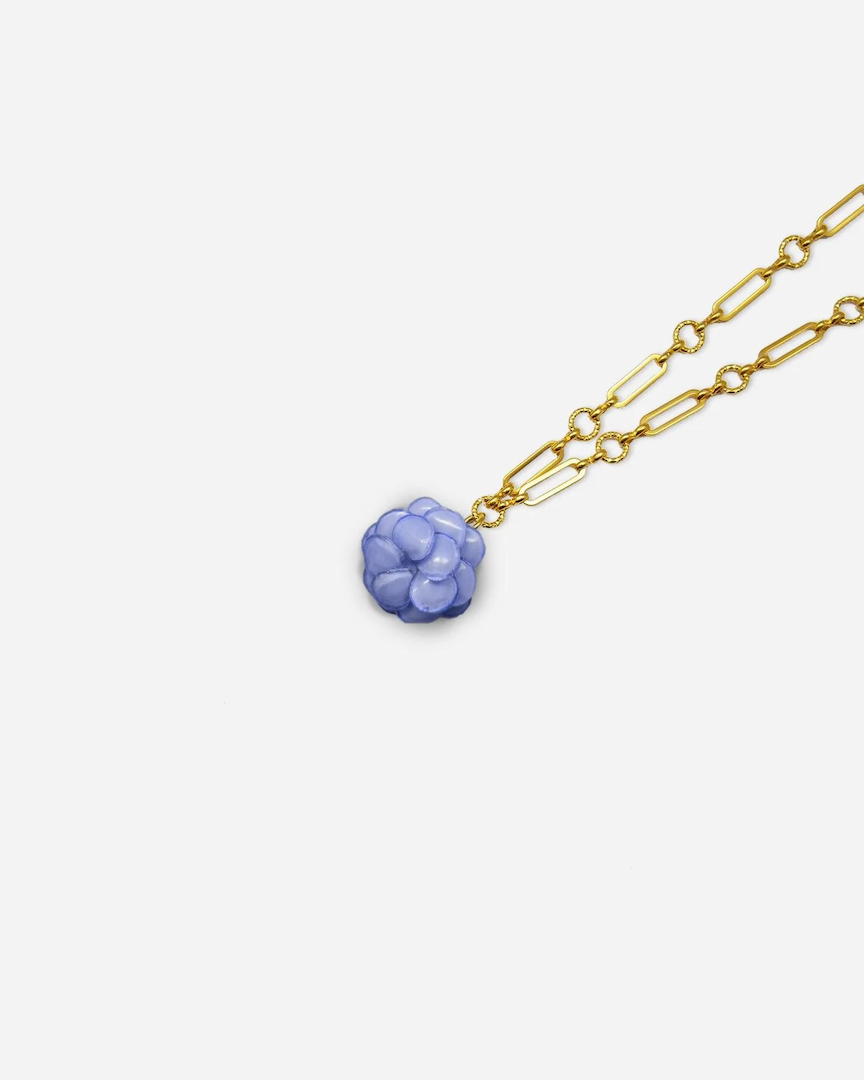 Géranium Pendant with chain