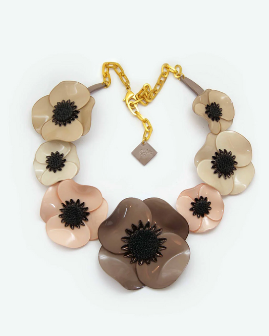 Anémone Seven Flowers Necklace