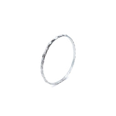 Silver bangle - A76