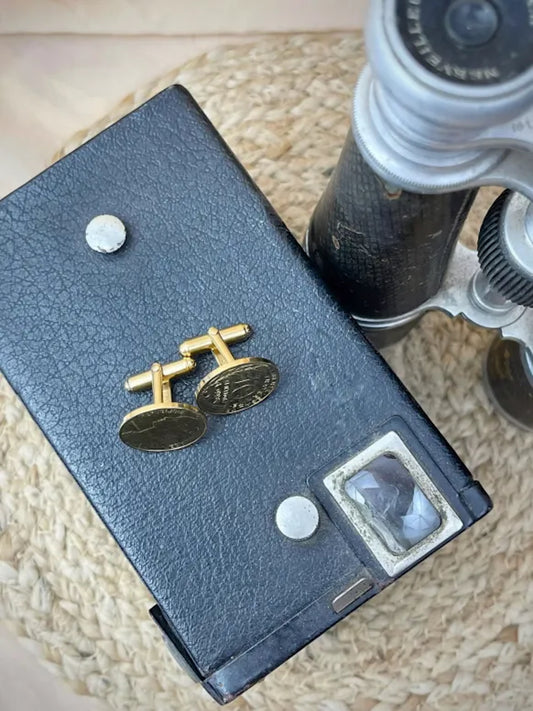 Cufflink - "10 Cents" coin